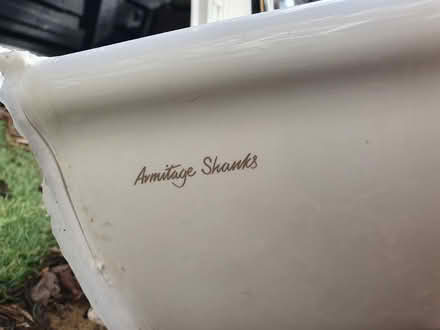 Photo of free Armitage Shanks Basin and Pedestal (RG23 Winklebury) #2
