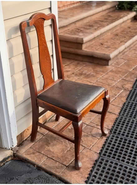 Photo of free 6 Vintage Oak Dining Chairs (Royersford) #2