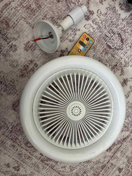 Photo of free Ceiling Fan with remote (Wood Green N22) #1
