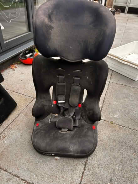 Photo of free Child’s car seat (Cleeve) #3