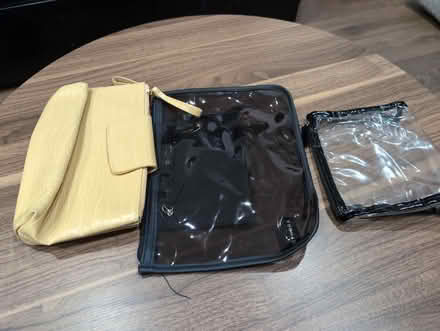 Photo of free 3 Travel bags (Millwall E14) #1