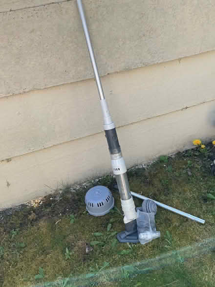 Photo of free Pool hoover- No charger (Birley Edge S6) #1