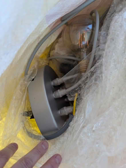 Photo of free Pendant light fitting slvr 9 bulbs (Teddington TW11) #1