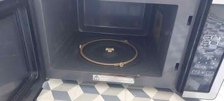 Photo of free Microwave (East Wittering PO20) #4