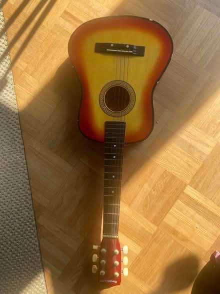 Photo of free Kids’ guitar- one string missing (Sciennes EH9) #1
