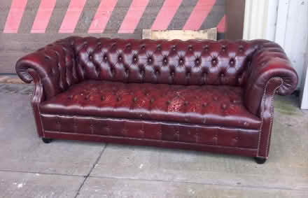 Photo of free Chesterfield style sofa (Watford WD24) #1