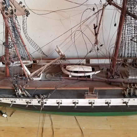 Photo of free Ship Wreck Model (Yonge Eglinton) #4