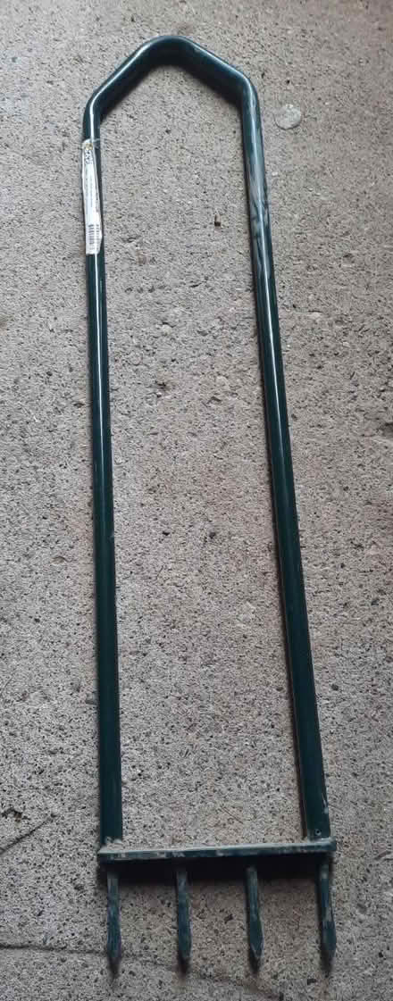 Photo of free Manual spike lawn aerator (Center and Bathurst (Vaughan)) #1
