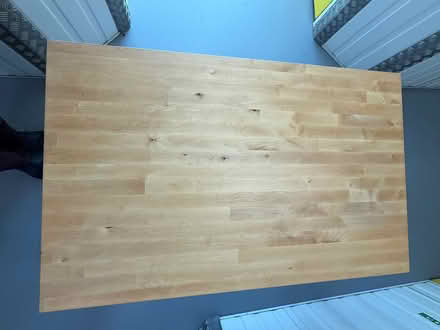 Photo of free Pine table in excellent condition (Chiswick W4) #3
