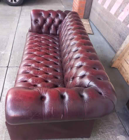 Photo of free Chesterfield style sofa (Watford WD24) #2