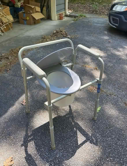 Photo of free Bedside commode (Snellville, Georgia) #1