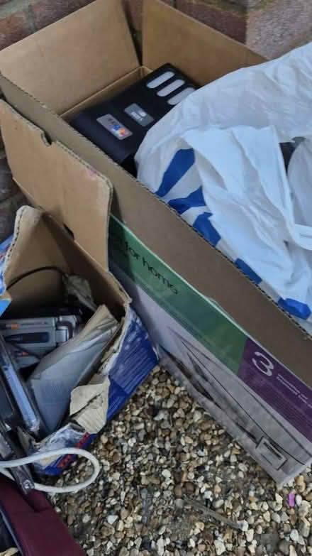 Photo of free Mixed household bits & bobs (Feltham TW13) #3