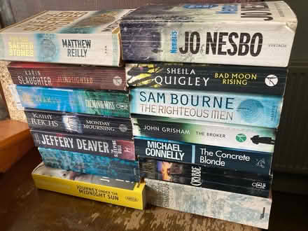 Photo of free Books (mostly thrillers) (CV6 - Courthouse Green) #1
