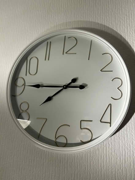 Photo of free Large white clock (Hillsborough S6) #1