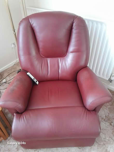 Photo of free Elderly person's recliner (Woking GU 22) #1