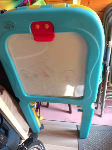 Photo of free Black board (Widmore BR1) #2