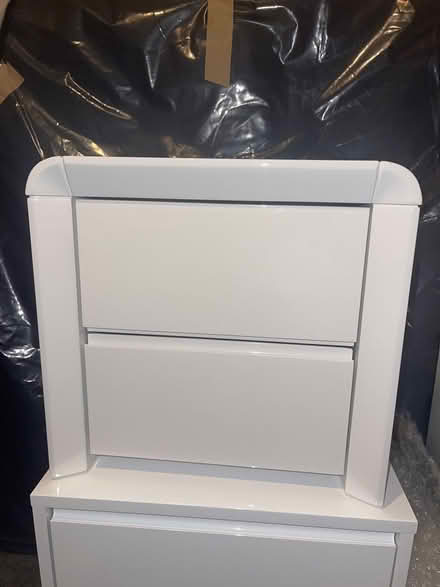 Photo of free 2 small high gloss bedside cabinets (Burgess Hill RH15) #2