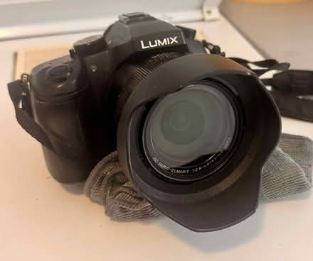 Photo of free Panasonic DMC-FZ1000 Camera (Los altos , CA) #1