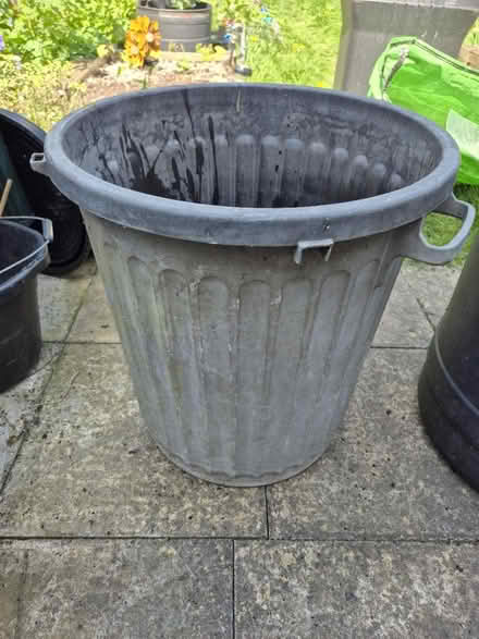 Photo of free Bin (LE18 South wigston Leicester) #1