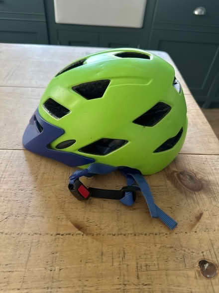 Photo of free Kids bike helmet (Addingham LS29) #2