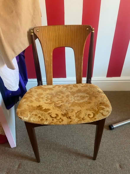 Photo of free Vintage occasional chair (Gorton M18) #1