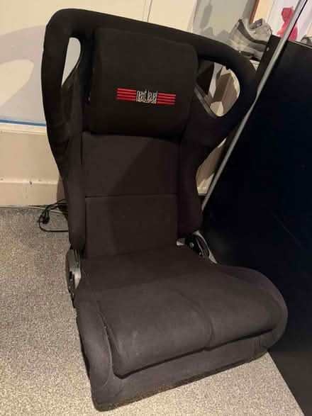 Photo of free Gaming chair (Woodside CR0) #1