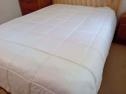 Photo of free King Size Continental Quilt / Duvet (Chiswick W4) #1