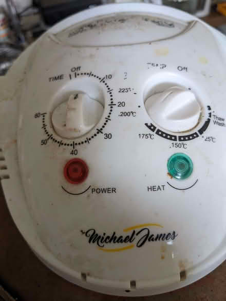 Photo of free Large Glass Bowl from Halogen cooker (or the whole unit) (Caversham Park RG4) #3