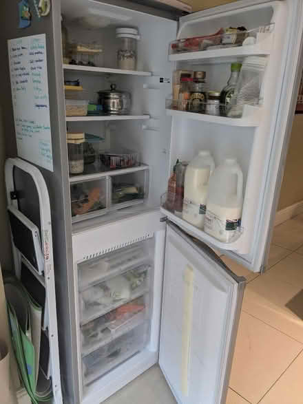 Photo of free Hotpoint fridge & freezer (Sands End SW6) #2