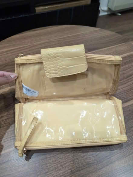 Photo of free 3 Travel bags (Millwall E14) #3