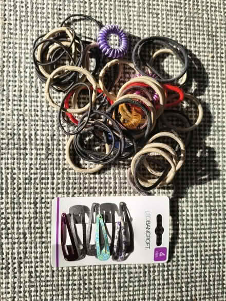 Photo of free Hair bobbles and clips (Bradway S17) #1
