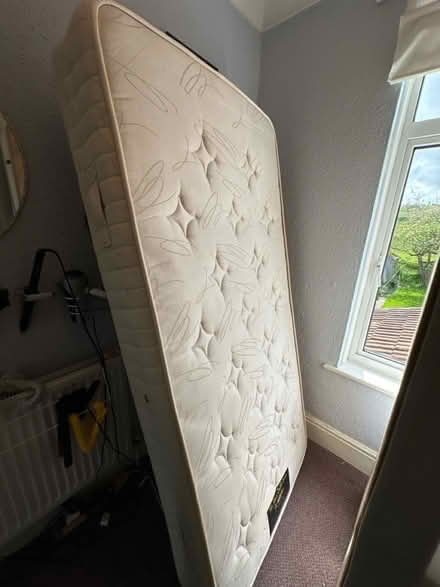 Photo of free Single divan bed base and mattress (Yatton BS49) #1