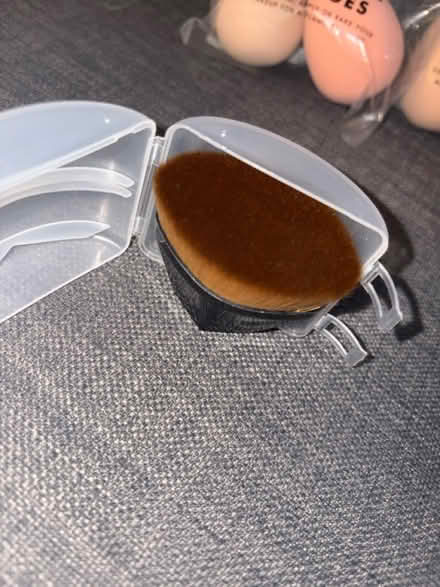 Photo of free Make-up accessory bundle (SE1) #3