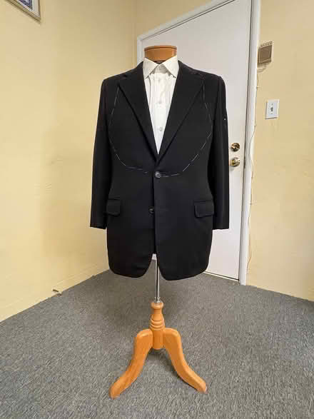 Photo of free Tailor’s Model Display Stand (San Rafael) #1