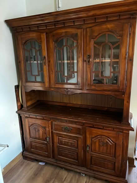 Photo of free Table 6 chairs and matching dresser (Dengie CM0) #4