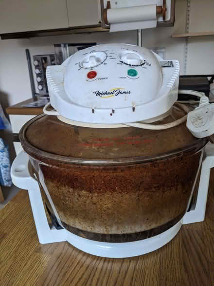 Photo of free Large Glass Bowl from Halogen cooker (or the whole unit) (Caversham Park RG4) #1
