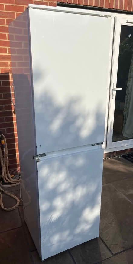 Photo of free Zanussi Fridge Freezer | (Ryeish Green RG2) #1