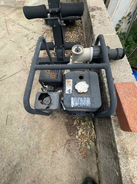 Photo of free Old well pump, sat never used (Oroville) #1