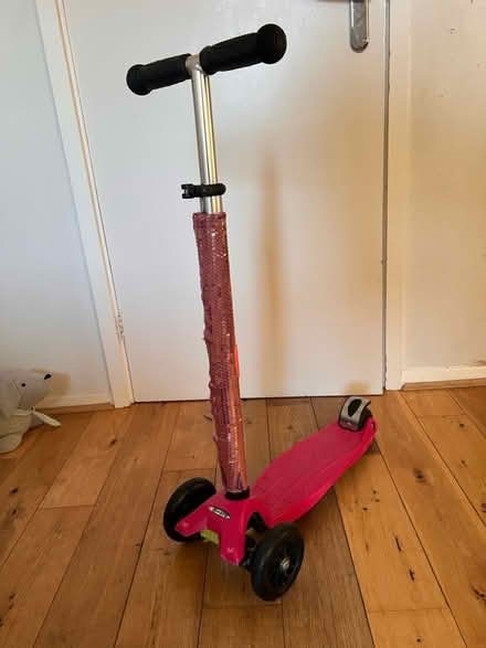 Photo of free Micro Scooter Maxi (Hemel, HP3) #1