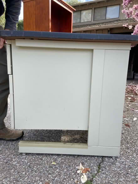 Photo of free Big desk (Los Altos Hills) #2