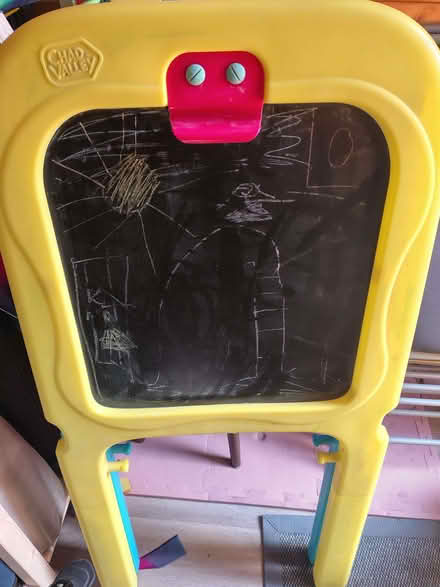 Photo of free Black board (Widmore BR1) #1