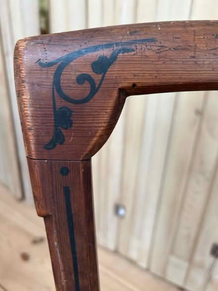 Photo of free Pretty antique bedroom chair (Florence Park OX4) #3