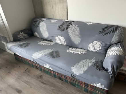 Photo of free 3-Seat Sofa (Vanier) #3