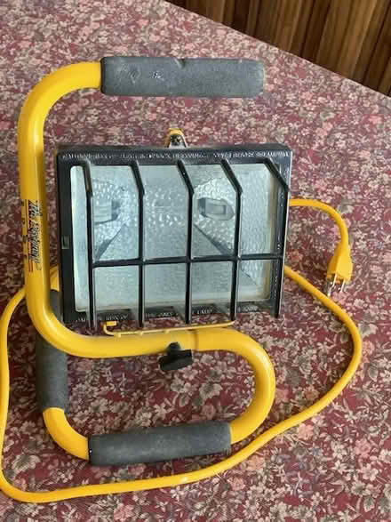 Photo of free Halogen Work Light (Piney Orchard) #1