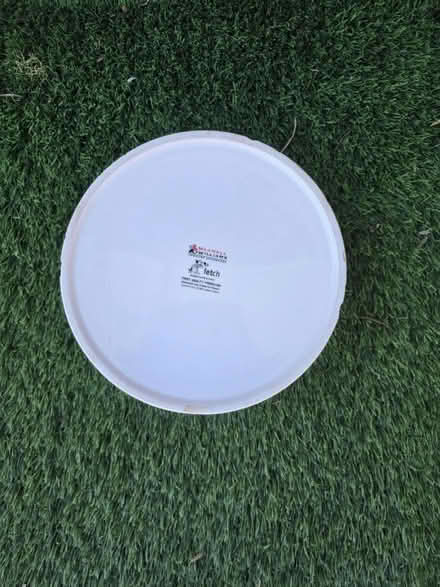 Photo of free Maxwell and Williams Pet Bowl (Castle Hill) #2