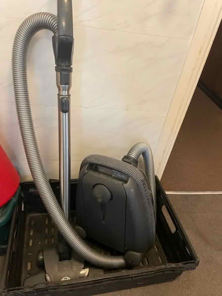 Photo of free Vacuum (TN37 Sussex) #1