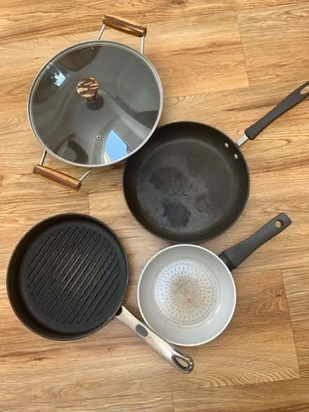 Photo of free Assorted pans (Winkfield SL4) #1