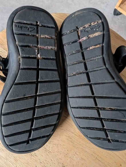 Photo of free Clarks black shoes 7.5G (Lowedges S8) #3