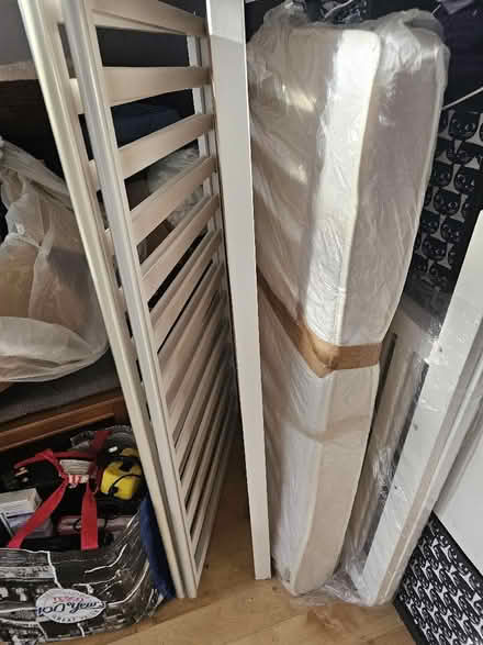 Photo of free Cot (Surbiton KT5) #1