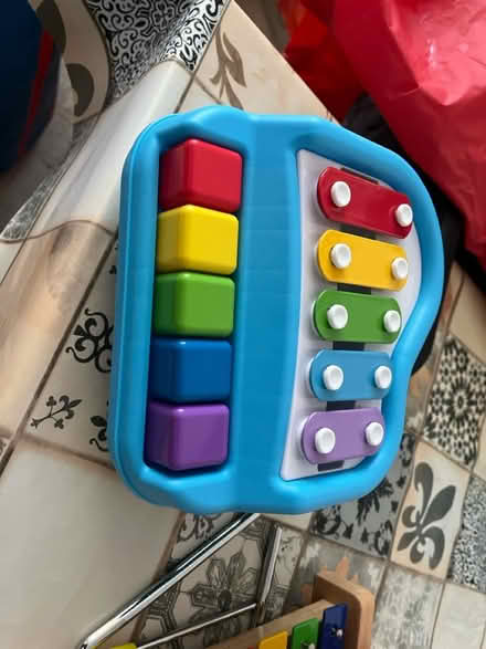 Photo of free Baby toy and books (IG10) #1